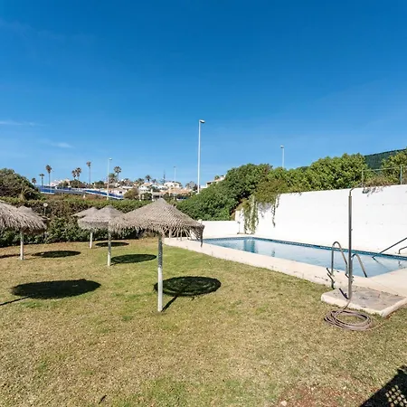Oasis La Cala Apartmán *